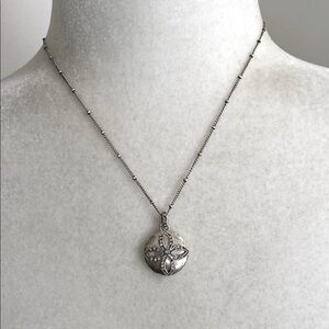 Fossil Elegant Flower with Crystals Live in Sunshine Silver Beaded Necklace
